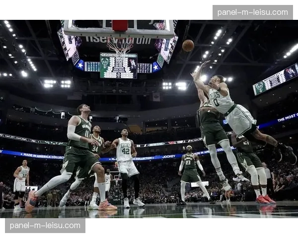 凯尔特人133-101大胜雄鹿,塔图姆34分11篮板率队巩固东部第一 凯尔特人133-101大胜雄鹿,塔图姆34分11篮板率队巩固东部第一